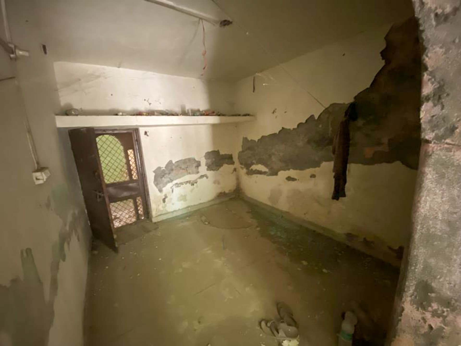 Property Photos 6