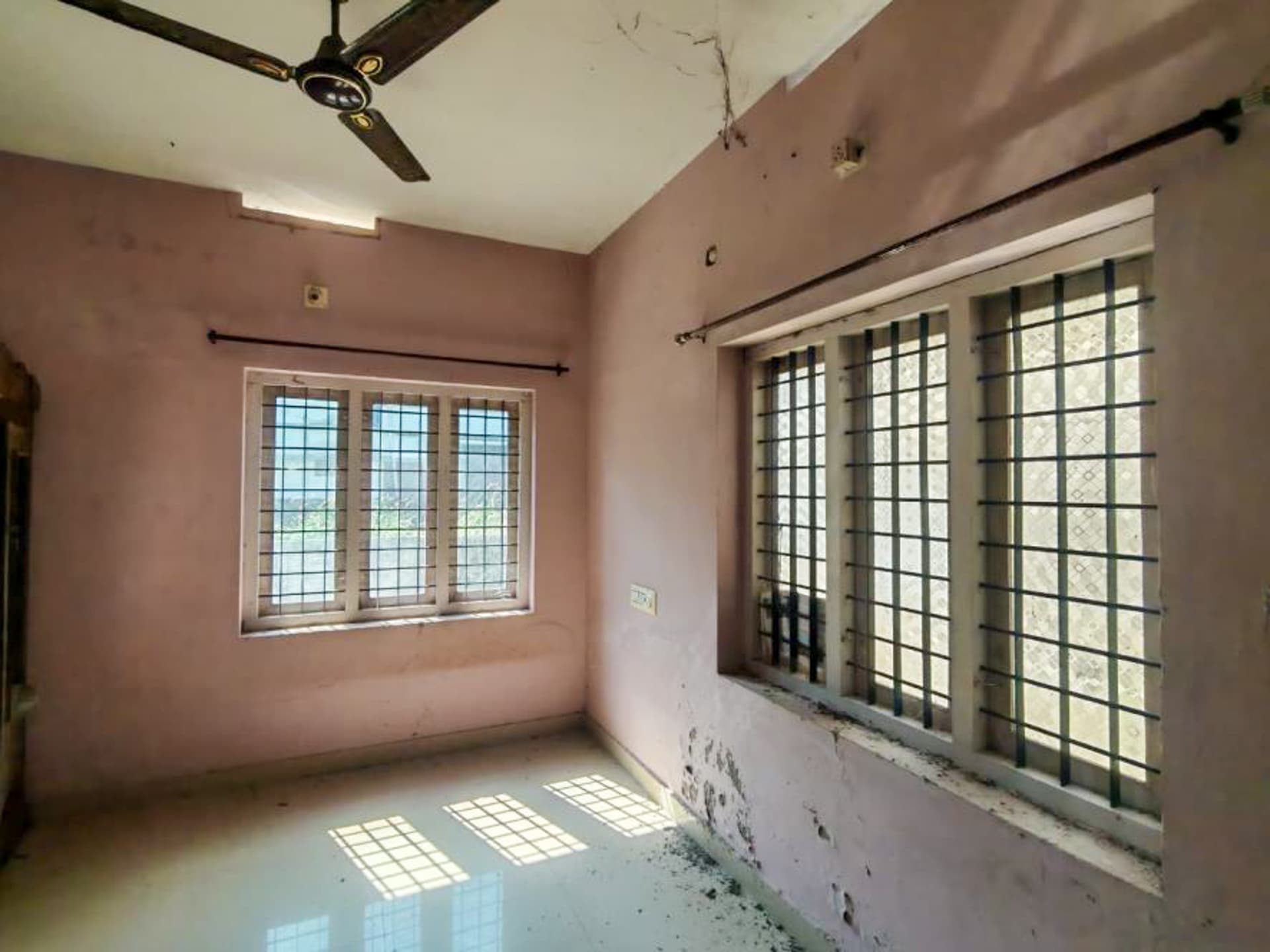 Property Photos 6