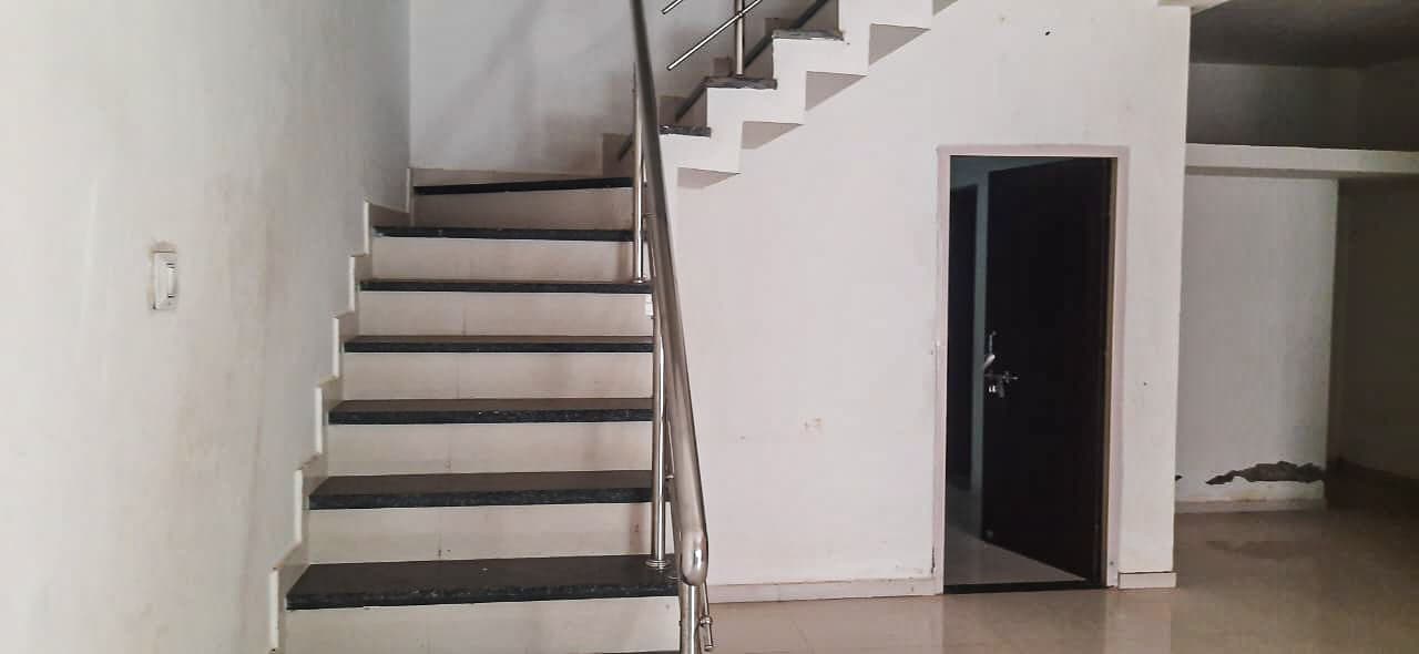 Property Photos 11