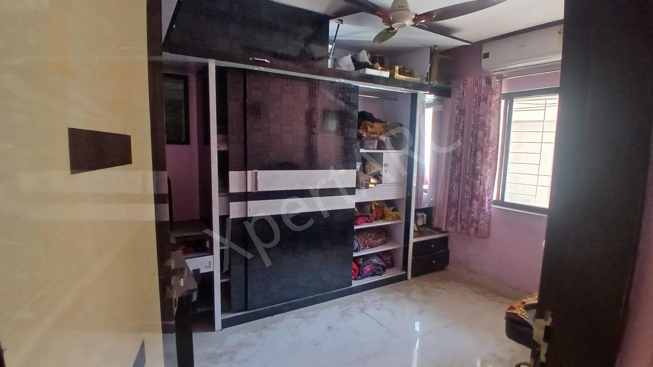 Property Photos 7