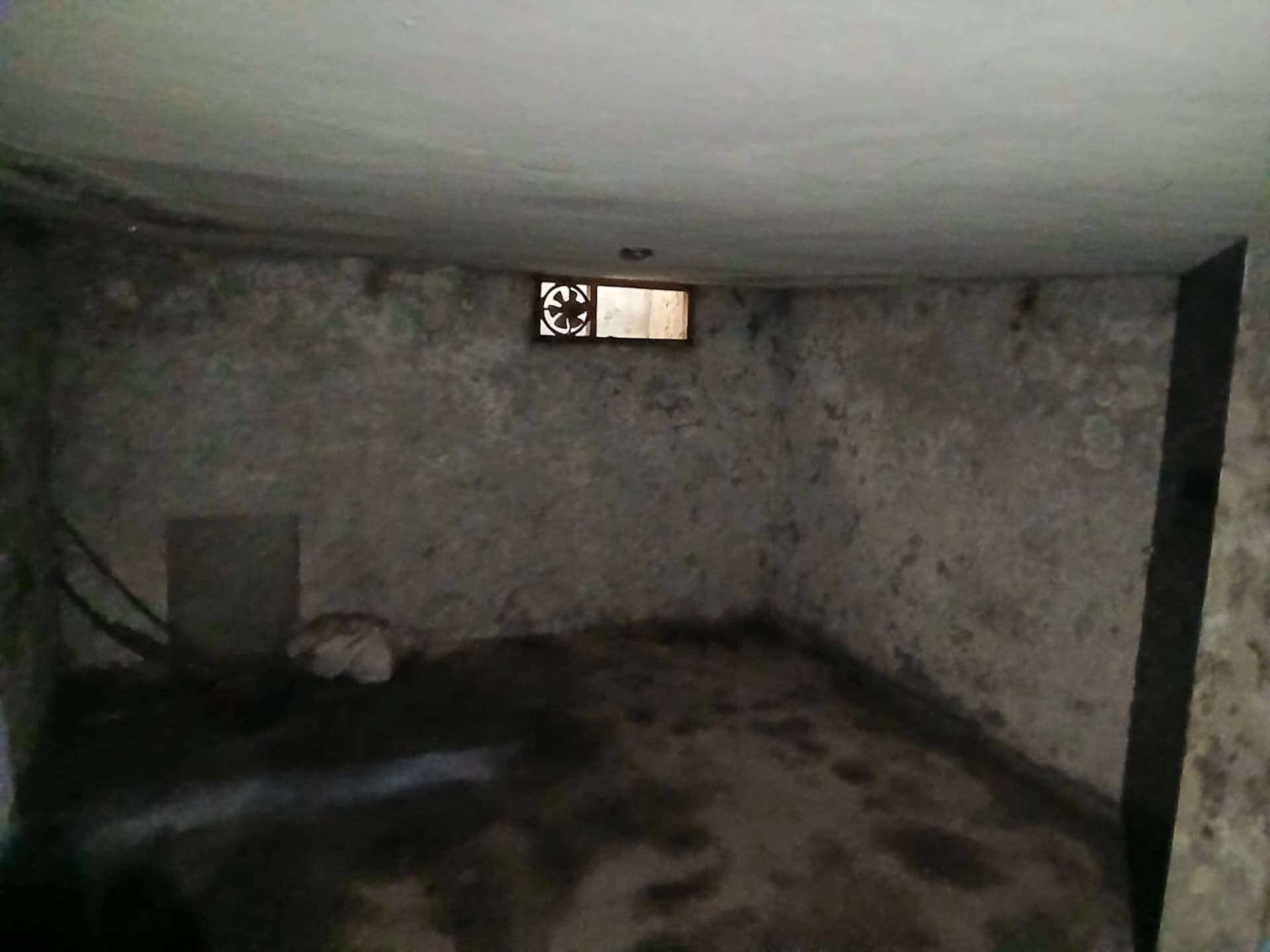 Property Photos 8