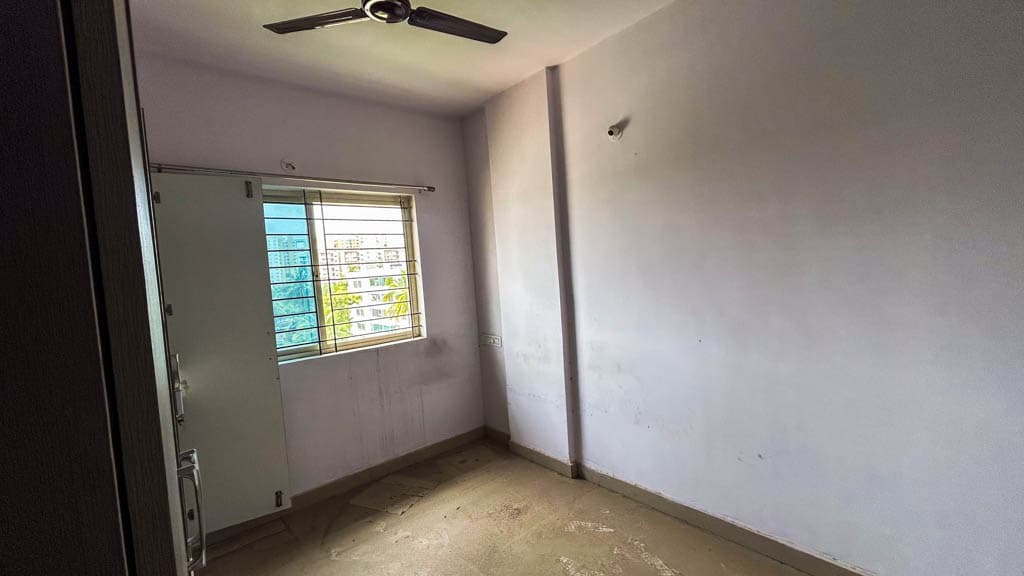 Property Photos 6