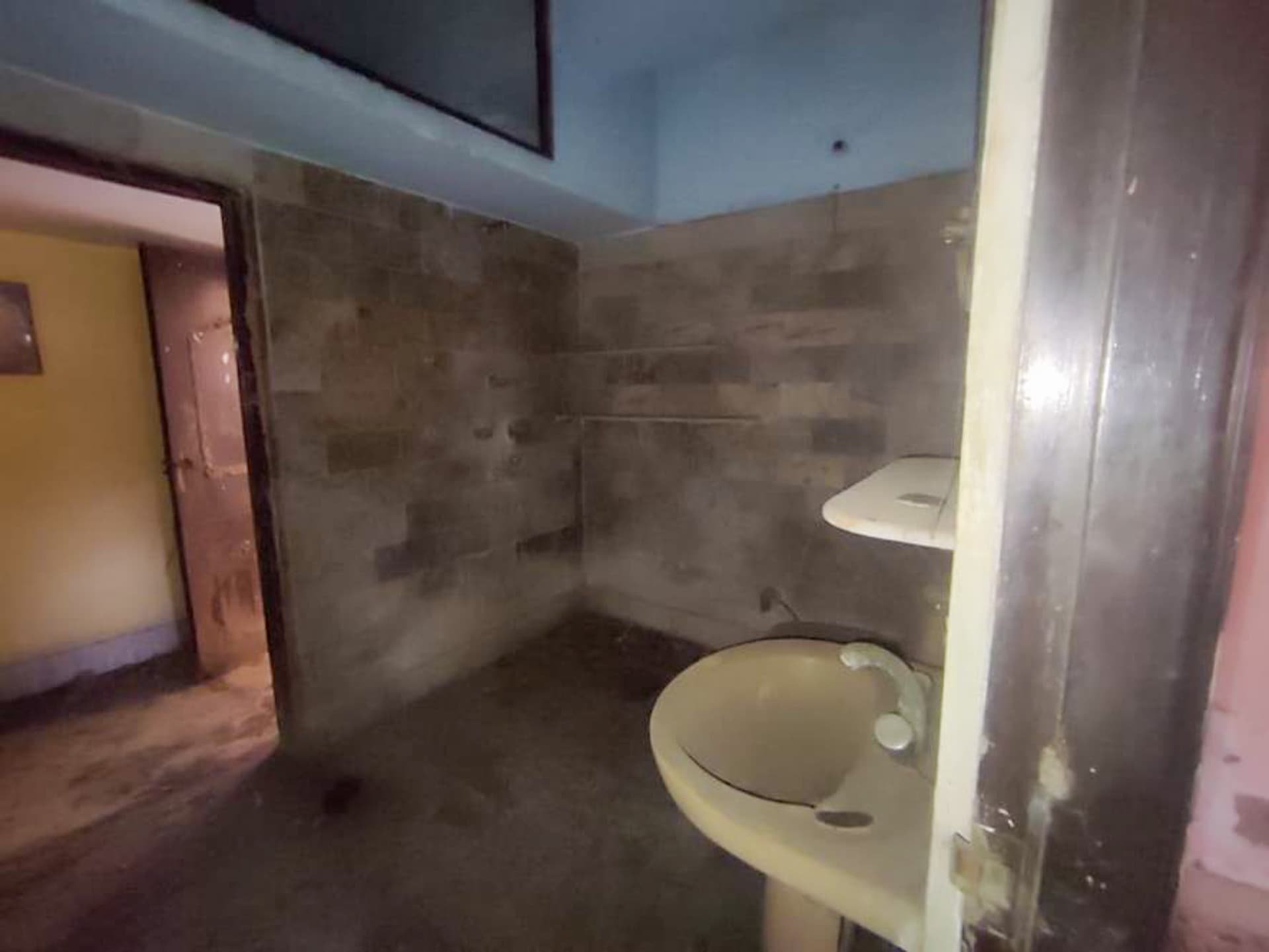 Property Photos 7