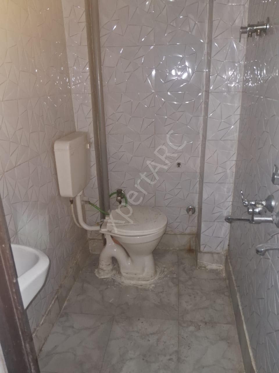 Property Photos 8
