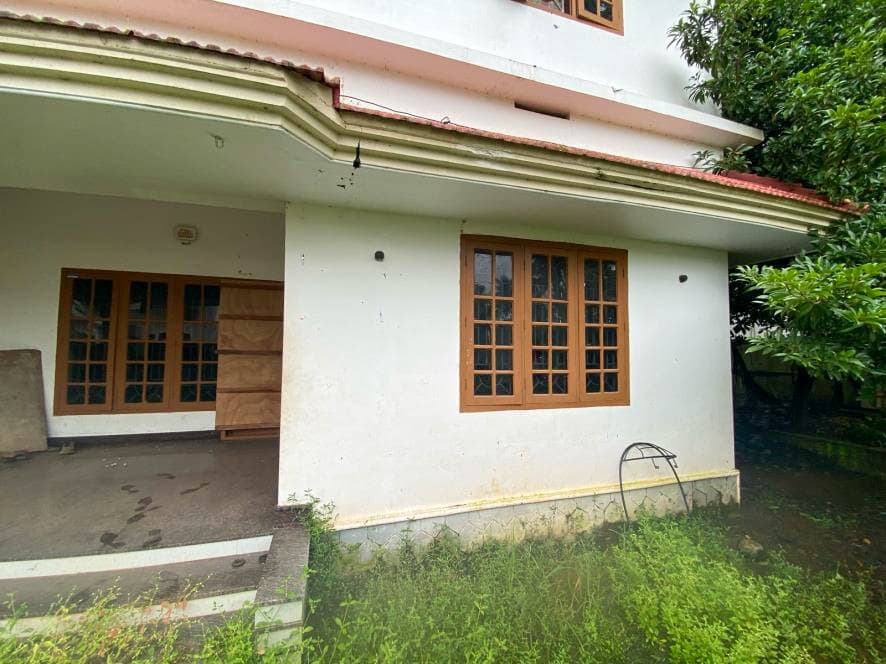 Property Photos 10