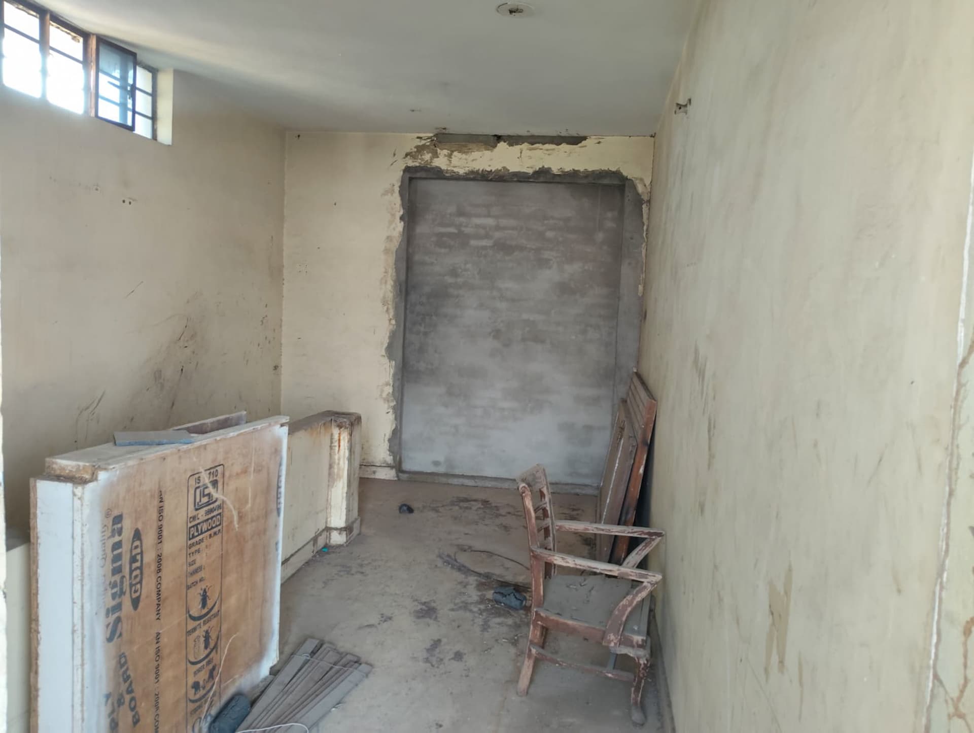 Property Photos 8