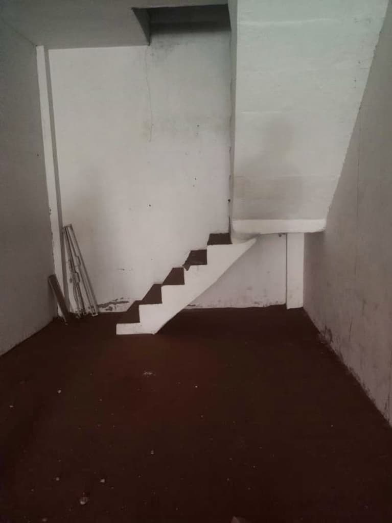 Property Photos 6