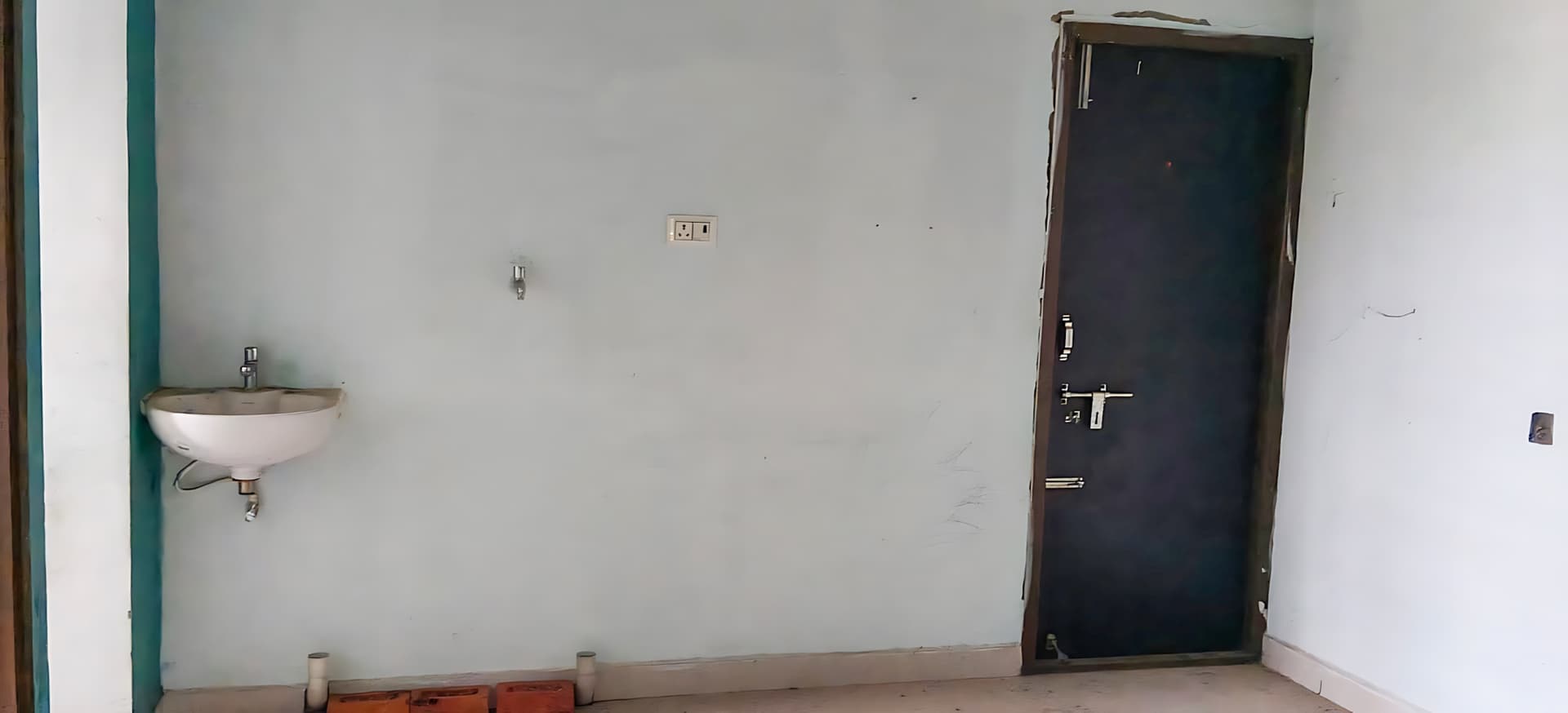 Property Photos 17