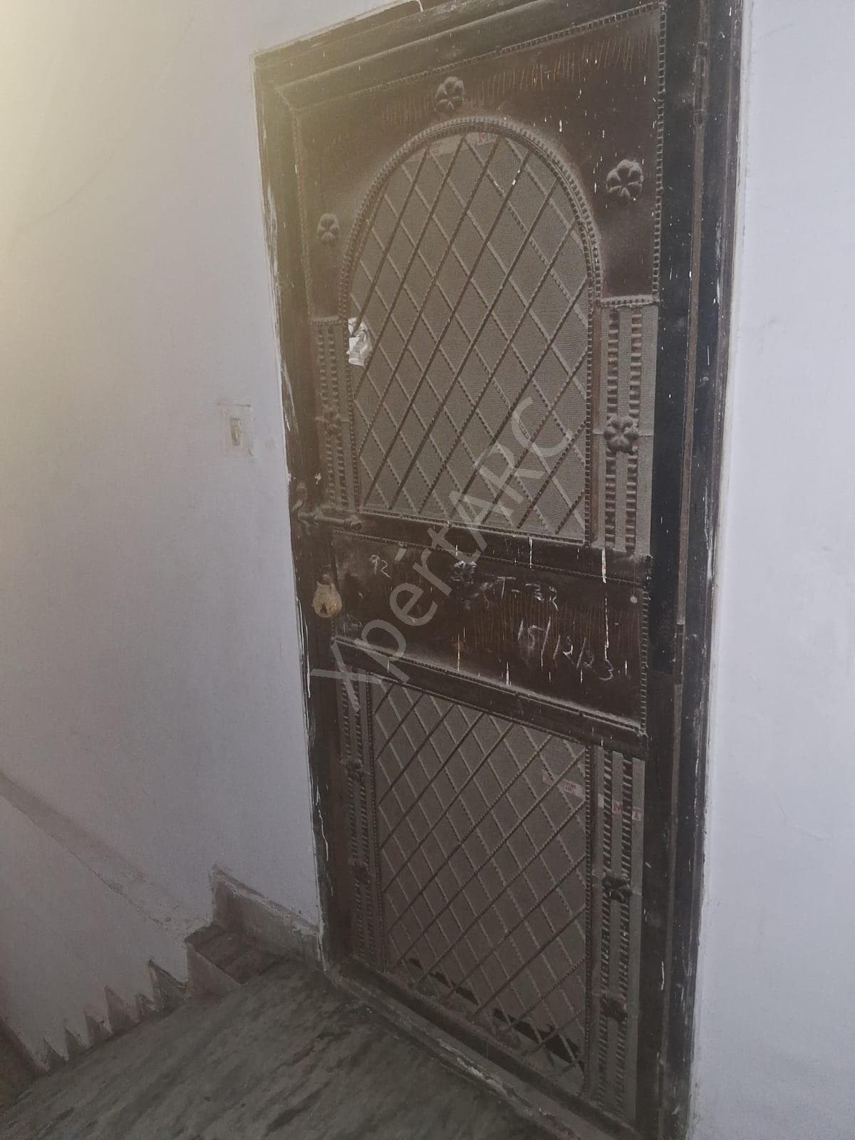 Property Photos 8