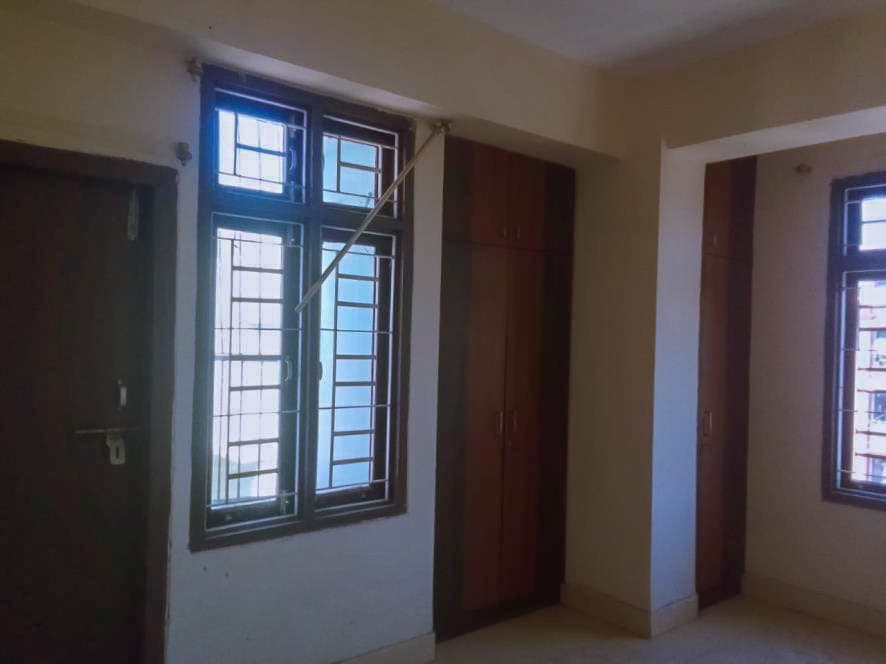Property Photos 16