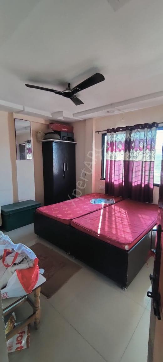 Property Photos 17