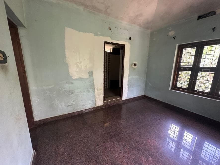 Property Photos 29