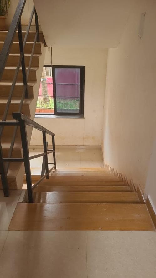 Property Photos 6