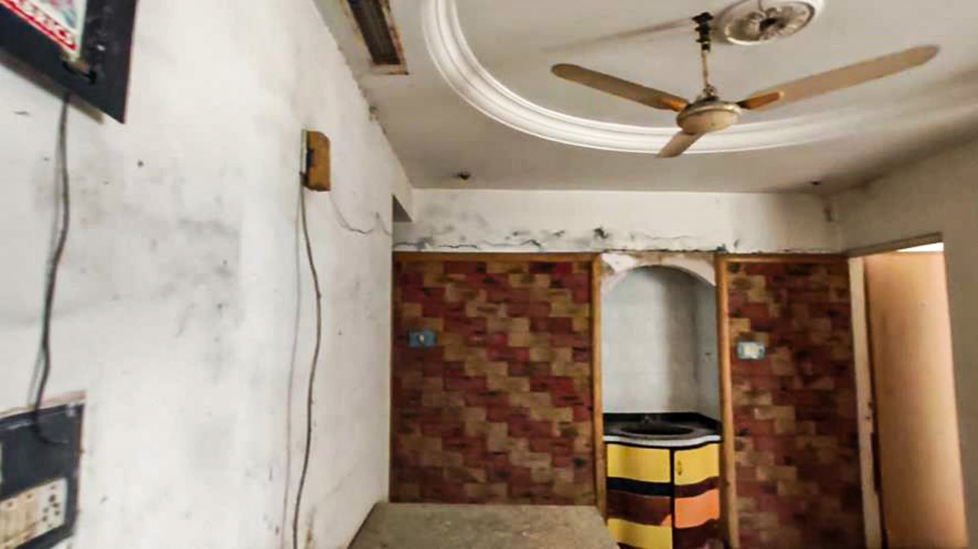 Property Photos 8