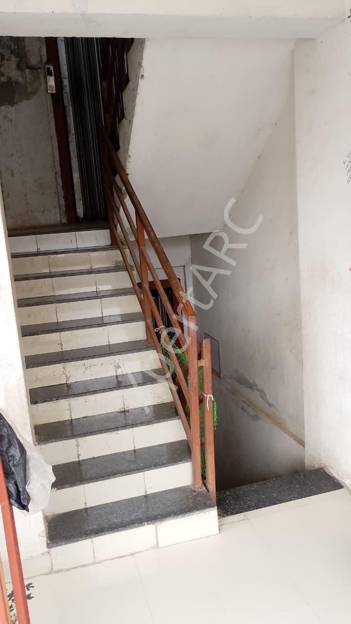 Property Photos 8