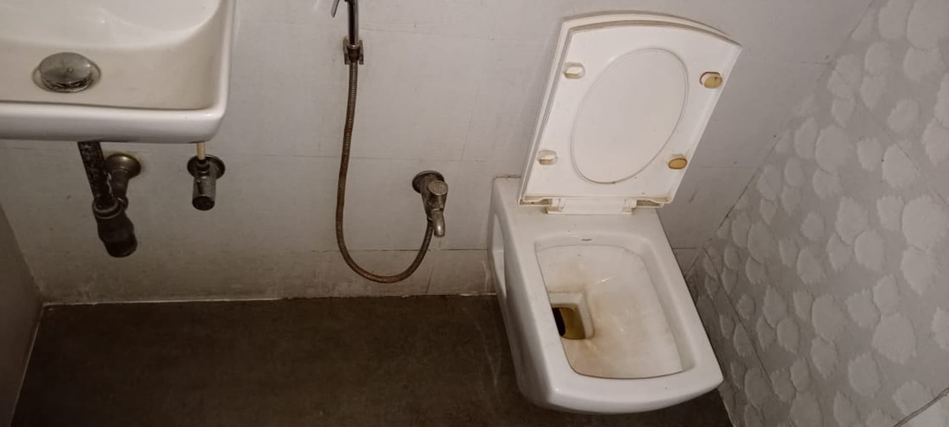 Property Photos 18