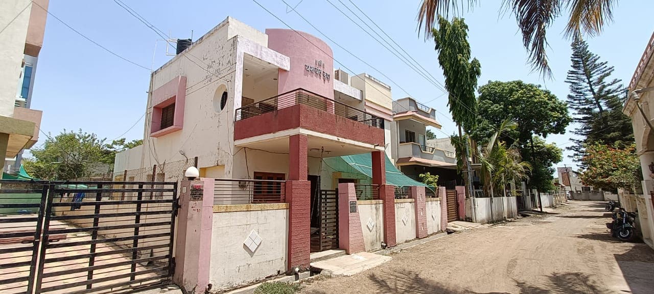Property Photos 4