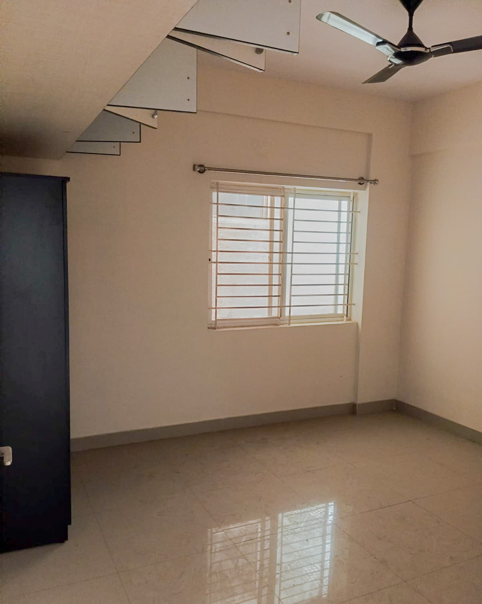 Property Photos 9