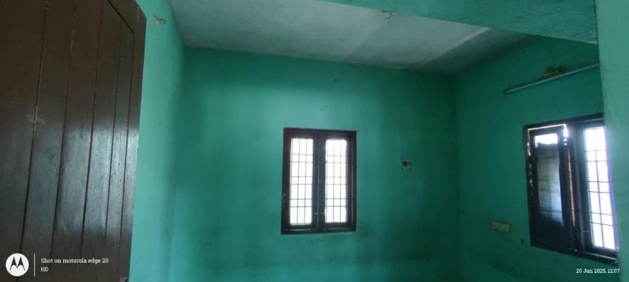 Property Photos 11