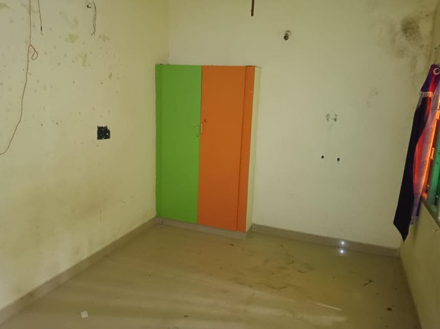 Property Photos 6