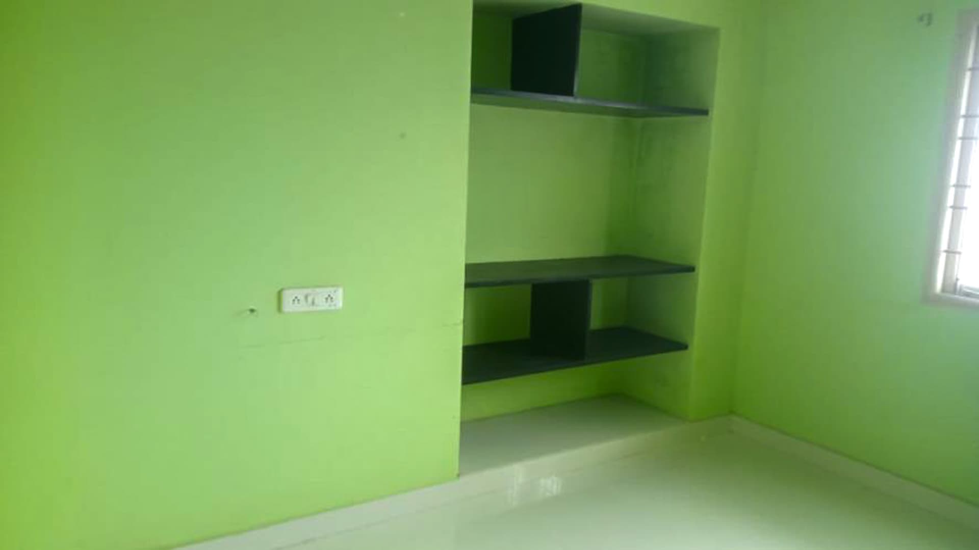 Property Photos 11