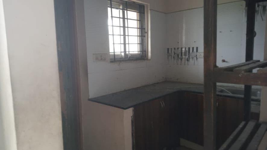 Property Photos 23