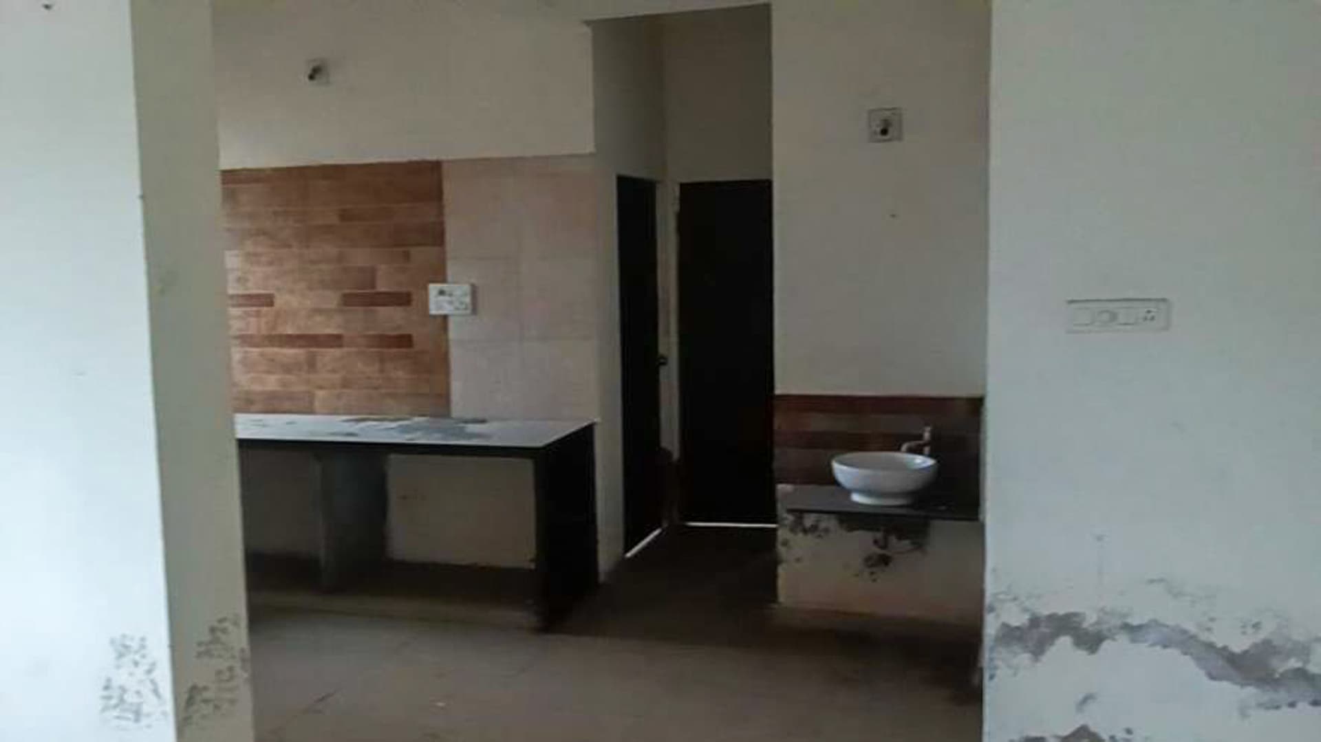 Property Photos 5