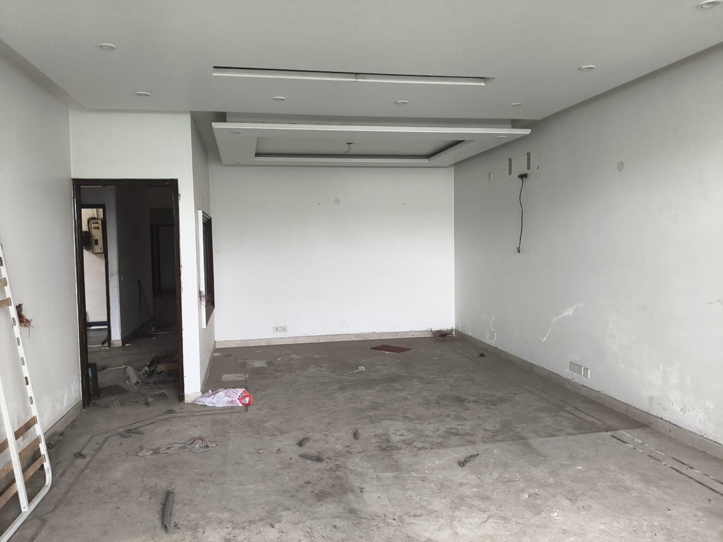 Property Photos 18