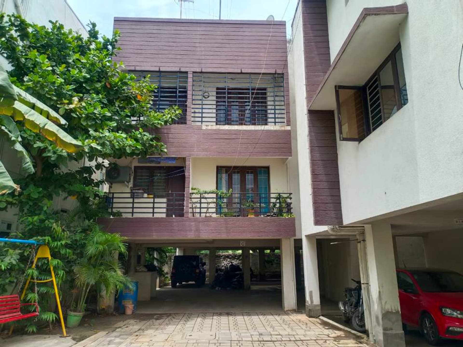 Property Photos 4