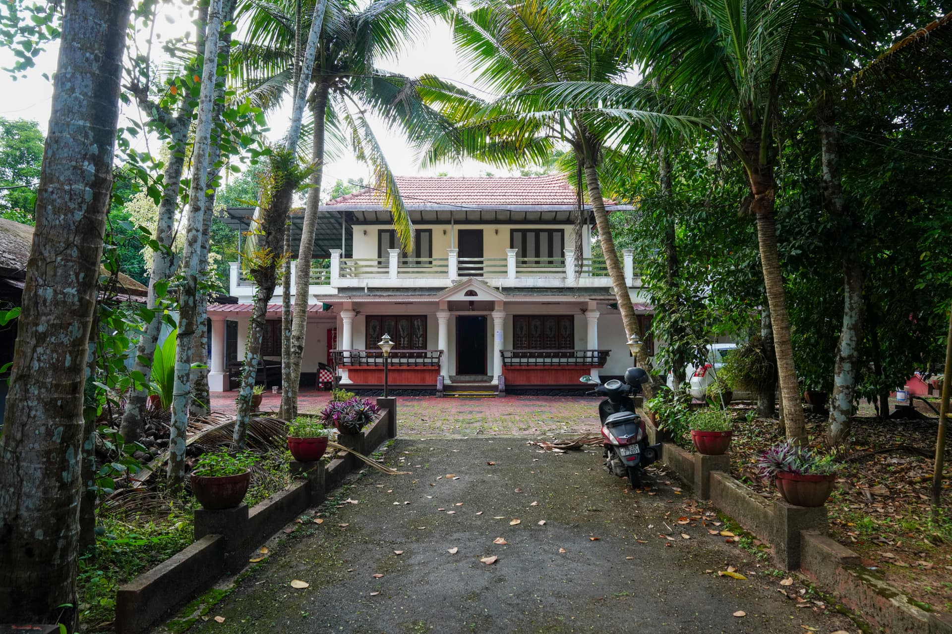 Property Photos 6