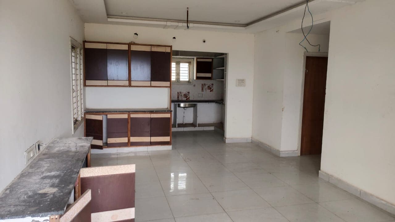 Property Photos 4