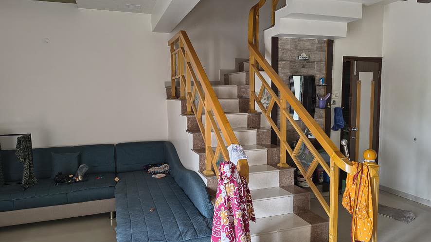 Property Photos 5