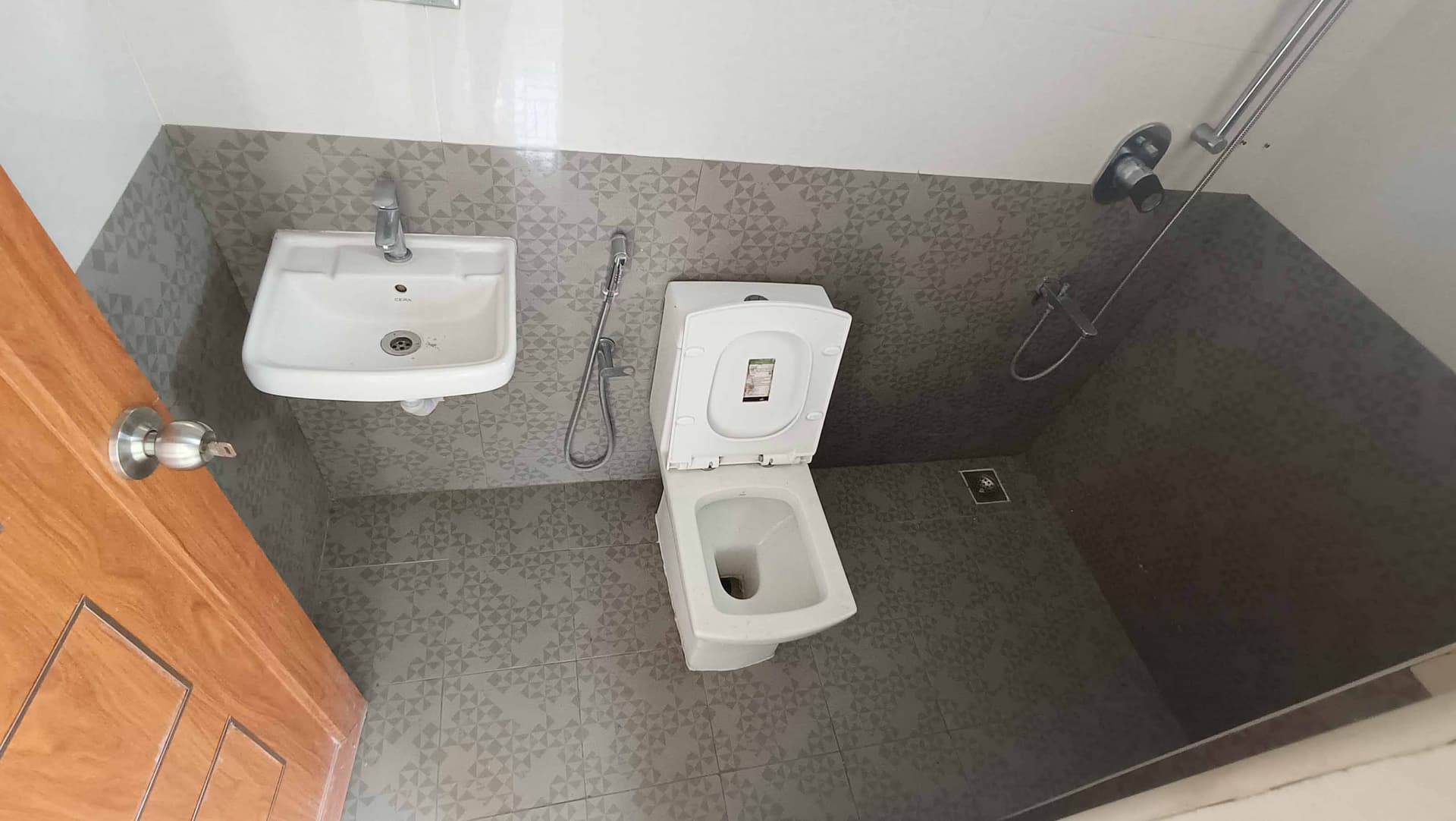 Property Photos 5