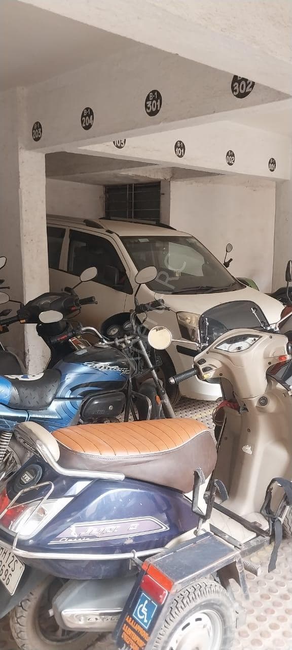 Property Photos 5