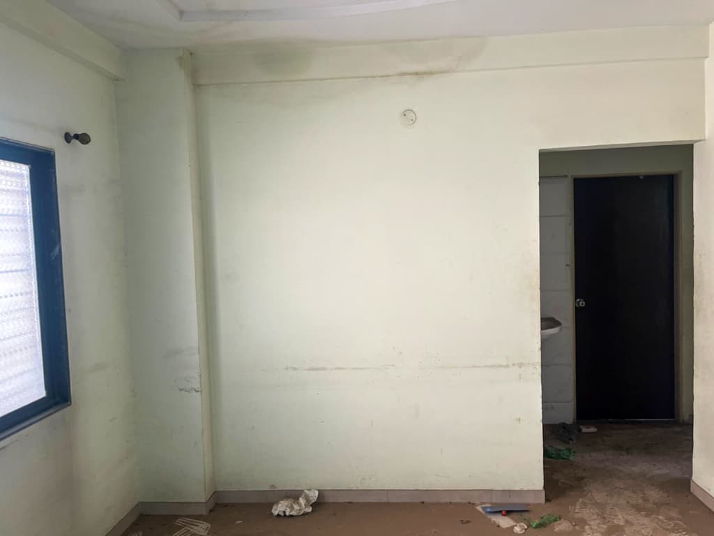 Property Photos 4