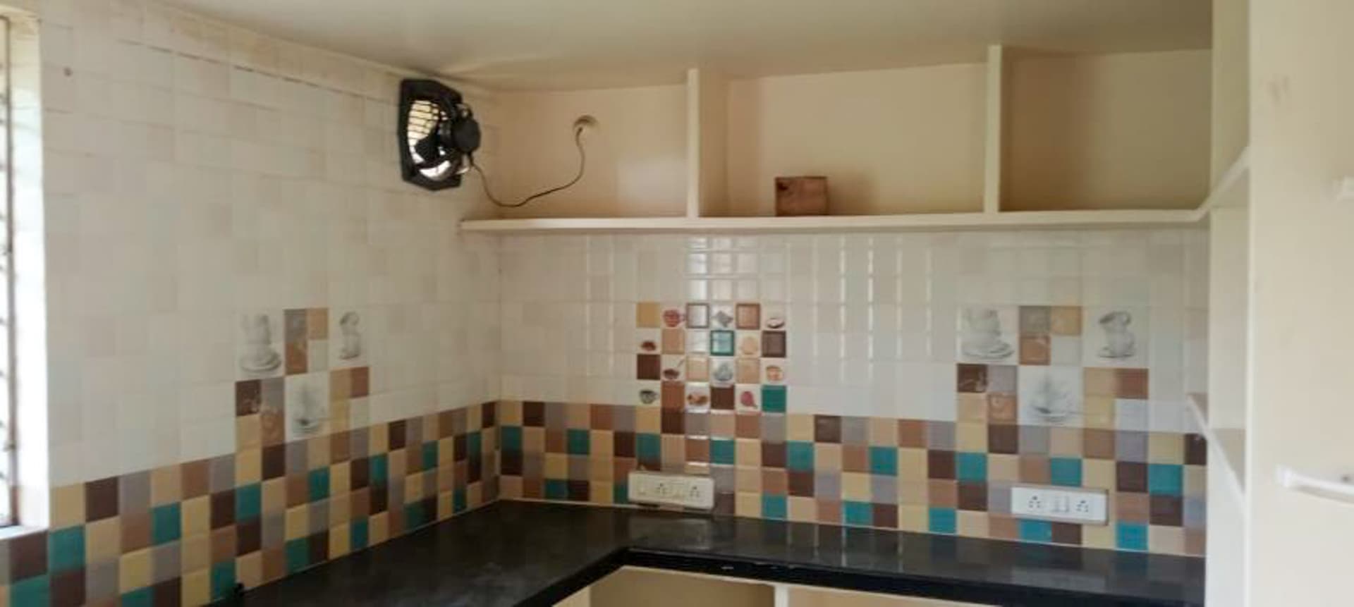 Property Photos 30