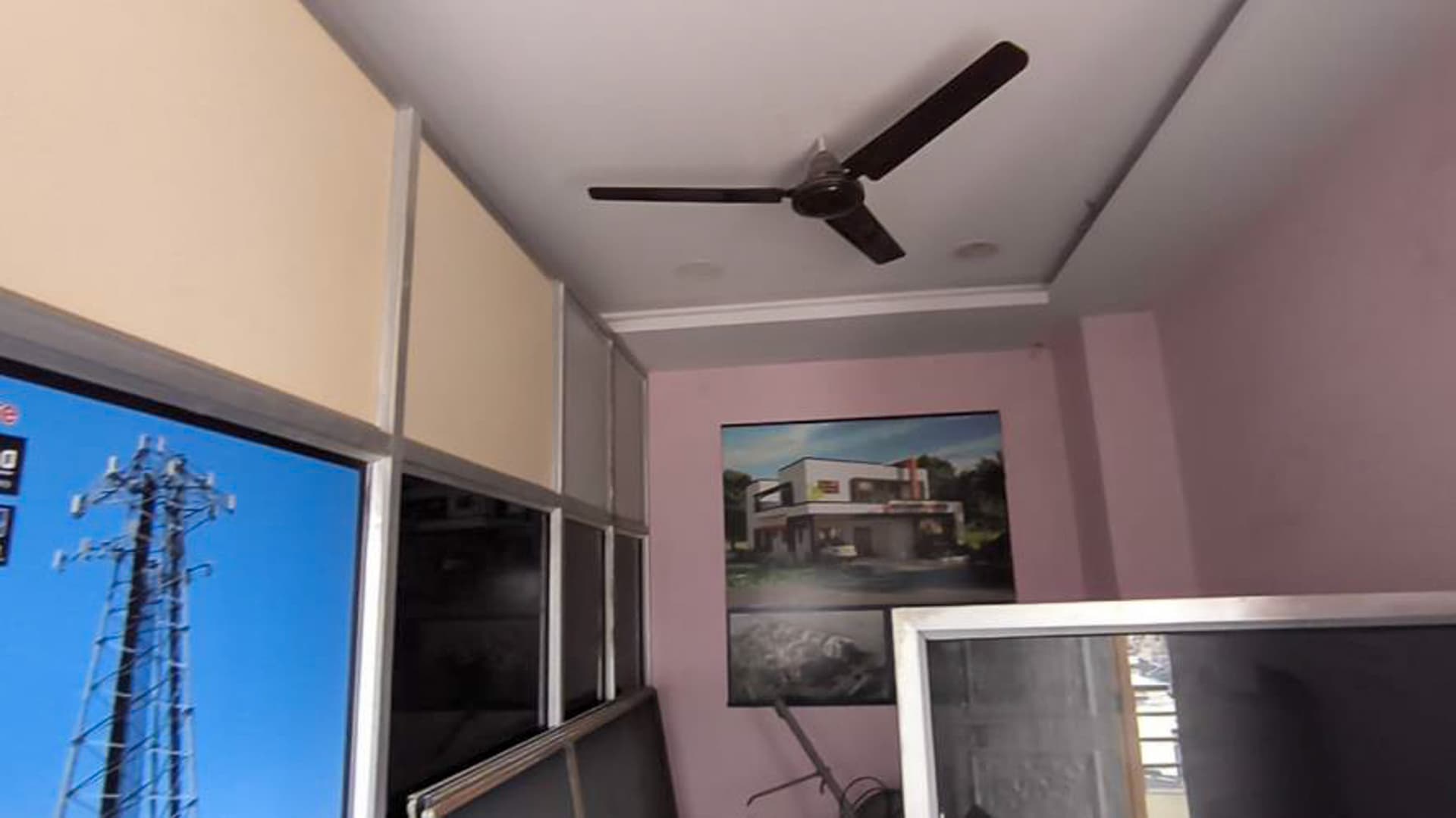 Property Photos 15