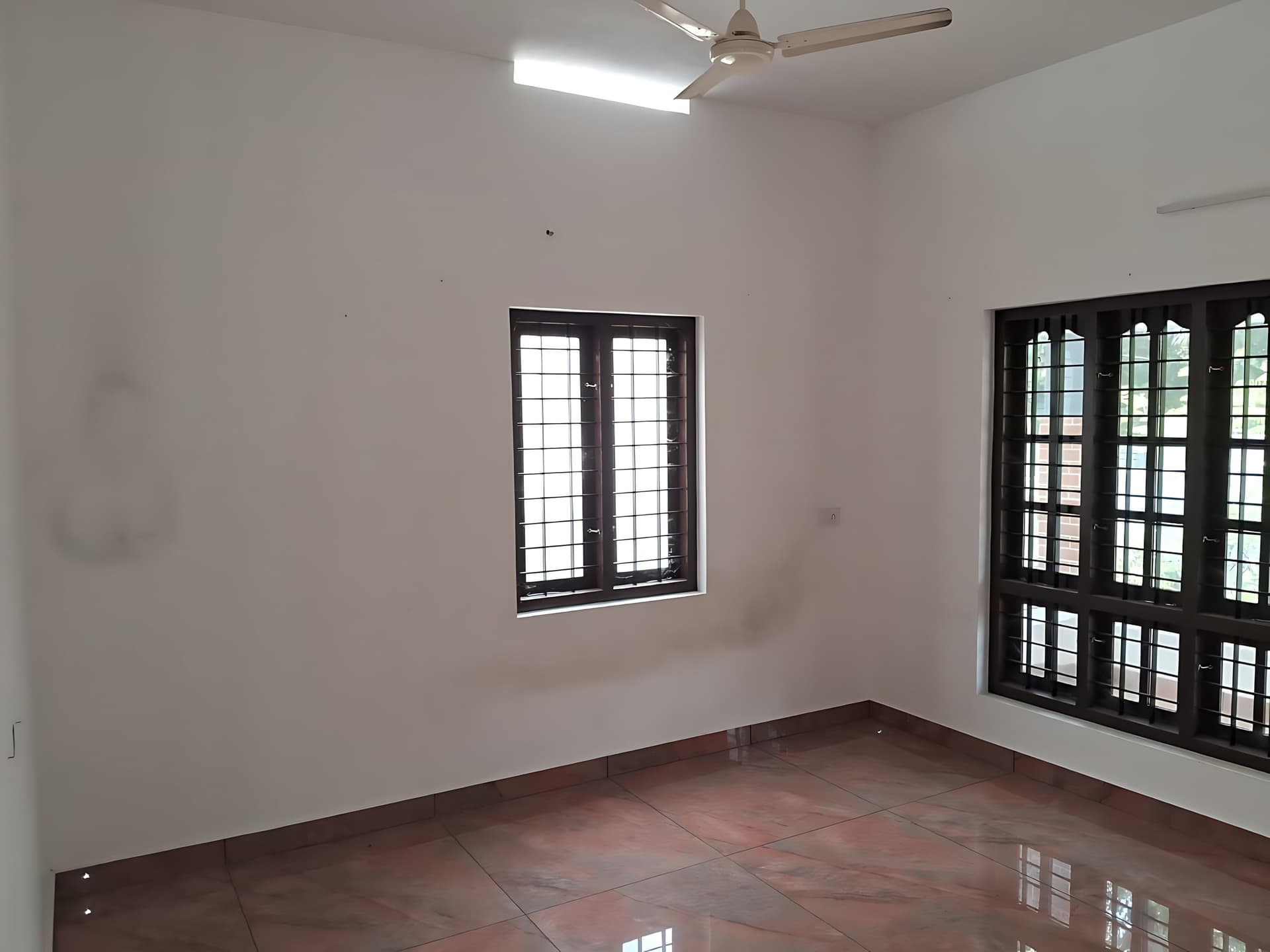 Property Photos 6