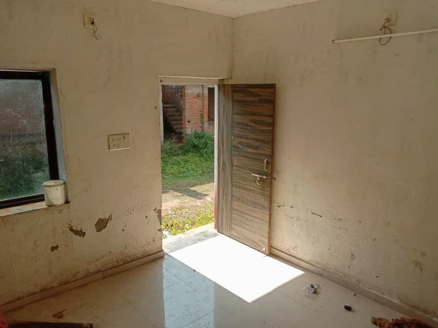 Property Photos 6