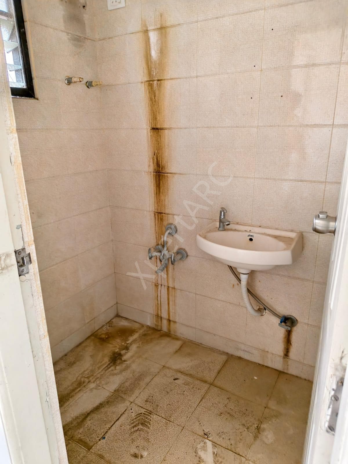 Property Photos 11