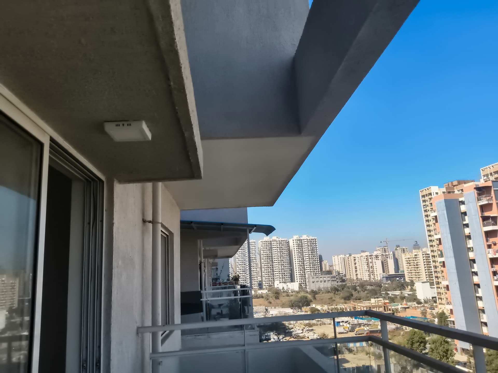 Property Photos 18