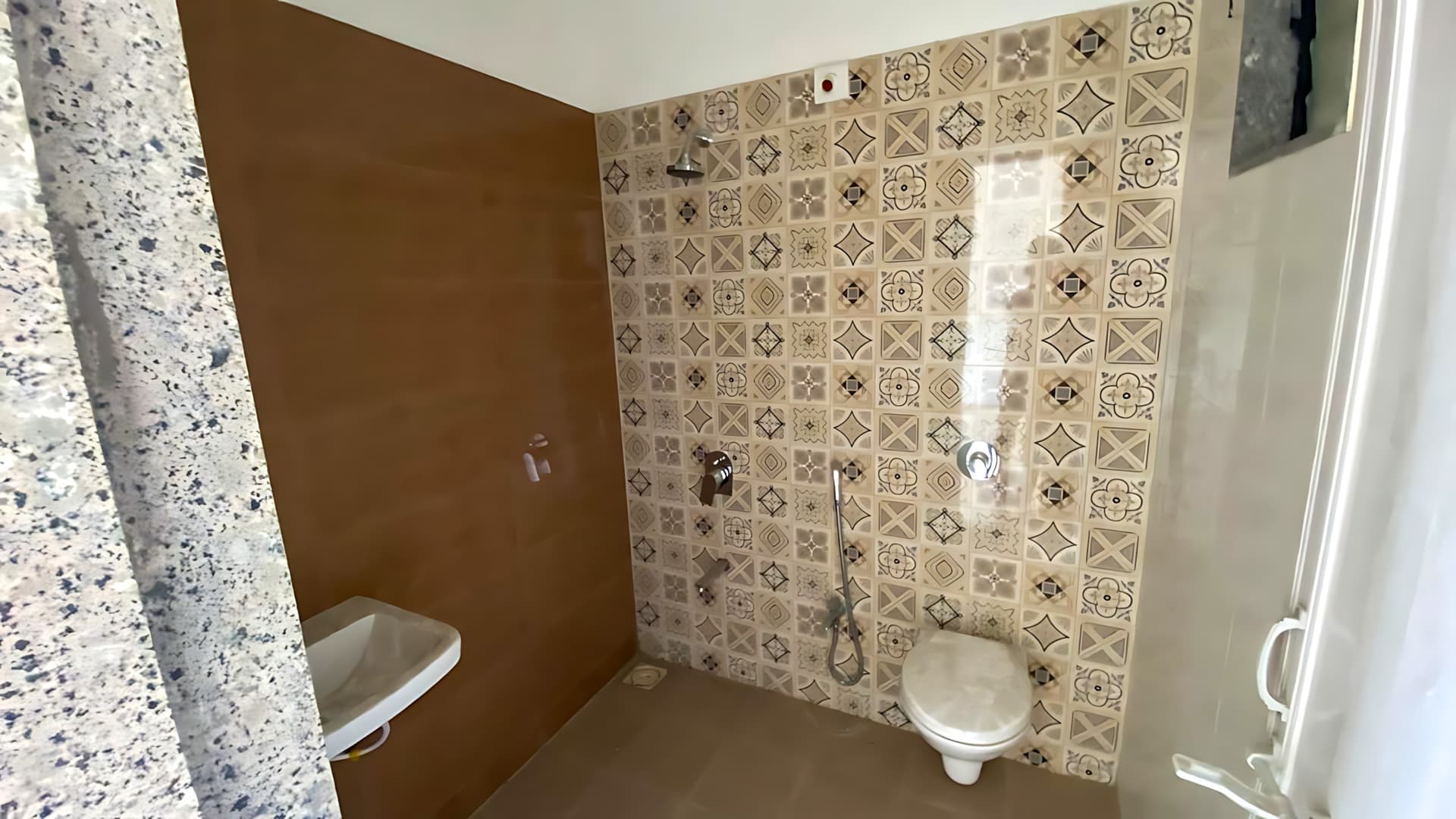 Property Photos 7