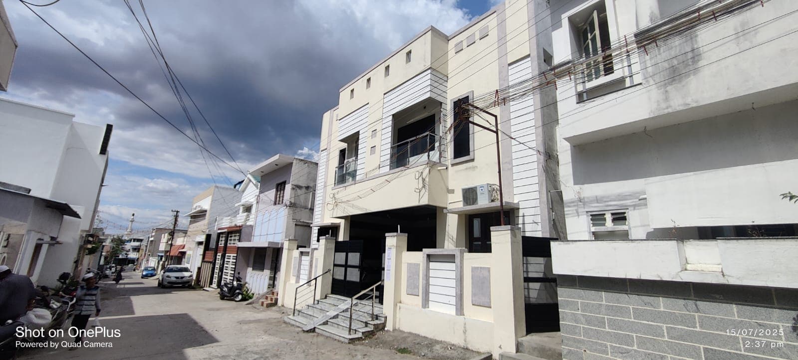 Property Photos 6