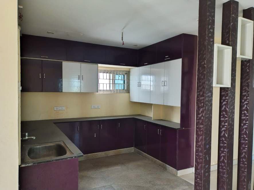 Property Photos 5