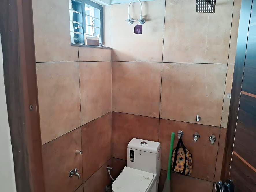 Property Photos 6