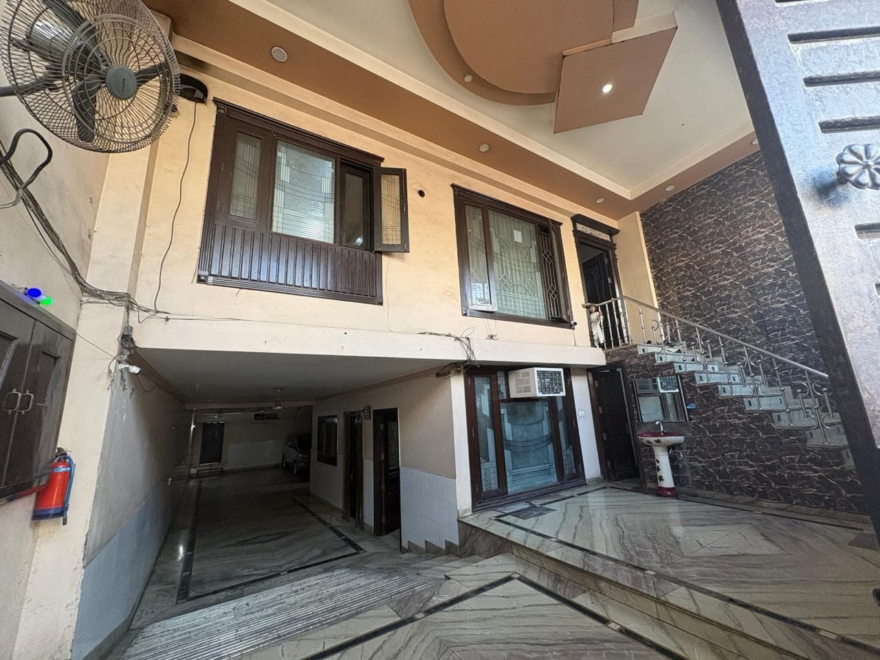Property Photos 4