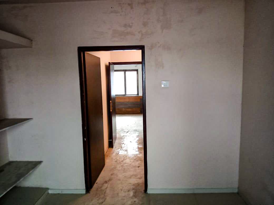 Property Photos 9
