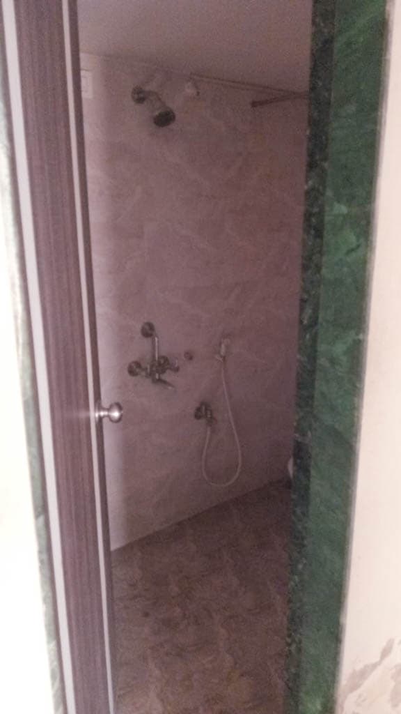 Property Photos 30