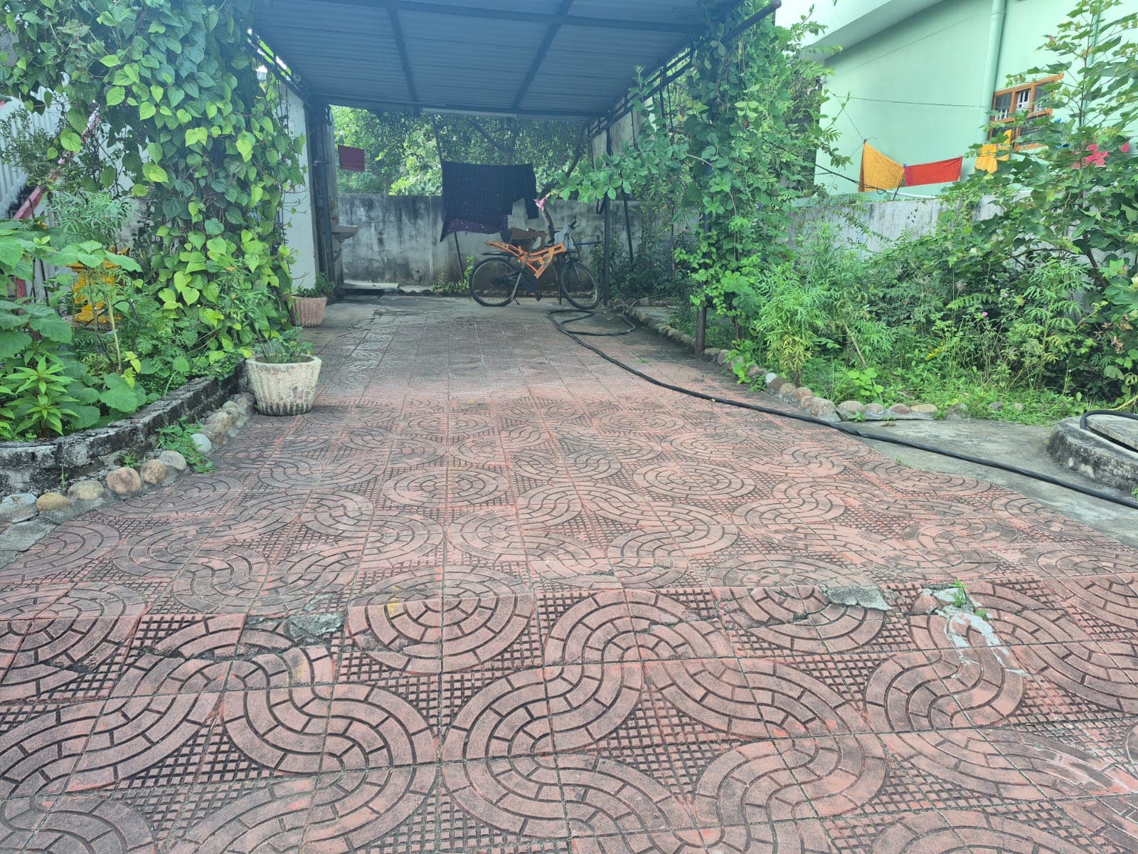 Property Photos 5