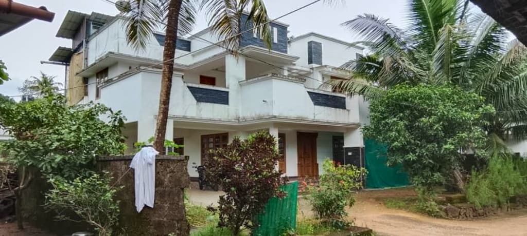 Property Photos 18